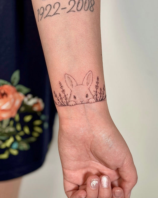 Minimalist Tattoo shop in Saskatoon